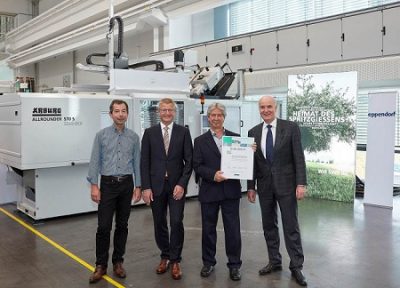 Official Handover of 100th Arburg Allrounder delivery to Eppendorf