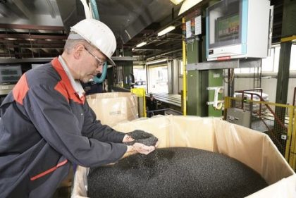 LANXESS builds a new high-performance plastics plant in Germany