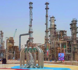 Iran Launches Phase I of Major Condensate Refinery