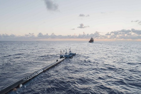 PIMI Tracks the Ocean Clean-up System 001 and Finds First Results